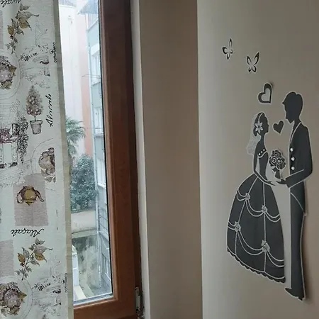 Oda ve Kahvaltı Raksi İstanbul